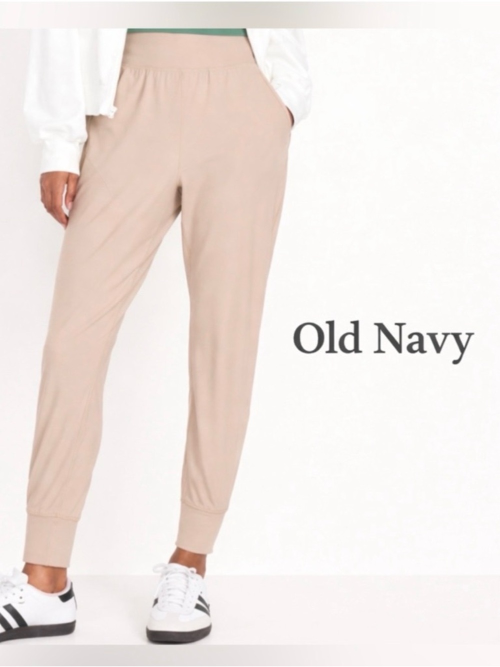 Old Navy NWOT Sz L
Never Worn
High Waisted
PowerSoftJoggers
Color:SavannahGrass